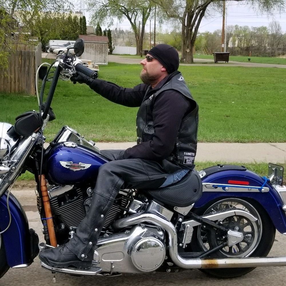 Meet your Posher, Petey